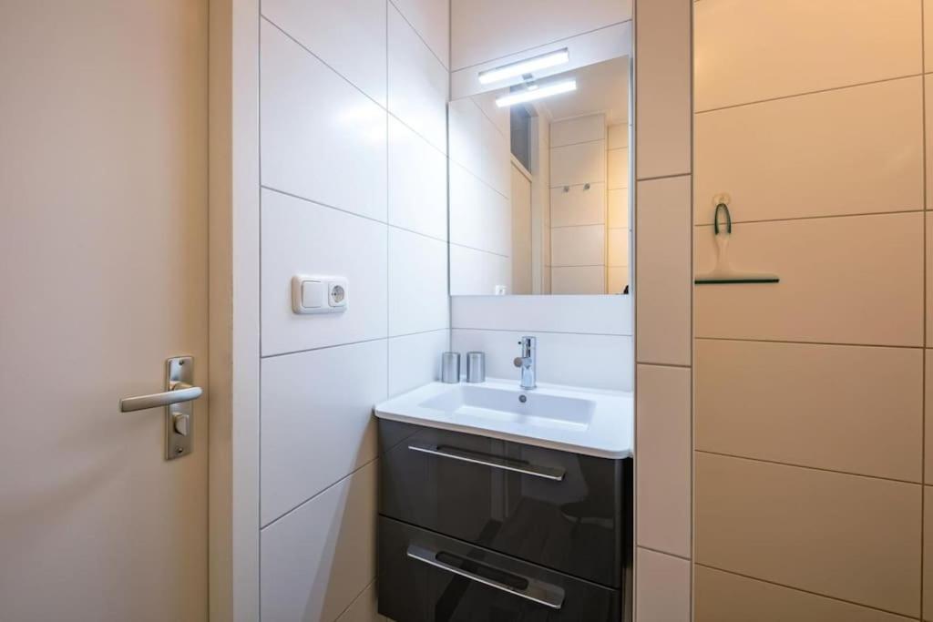 Heerlijk Appartement Op Texel Vlakbij Bos En Zee. De Koog  Buitenkant foto